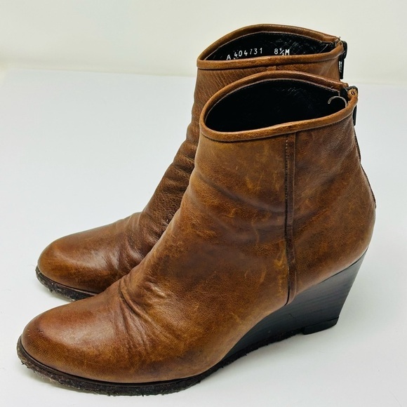 Stuart Weitzman Brown Wedge Booties Size 8.5 - Picture 2 of 8